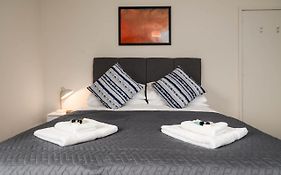 Watling Apartments Tamworth